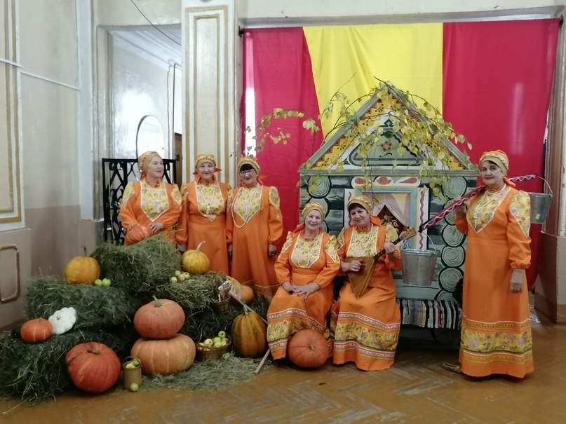 Праздничный концерт ко Дню пожилого человека.